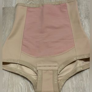 New! Bellefit Girdle Size Small